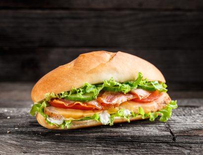 Udsøgte sandwichboller og trekantsandwich fra Slagter Maltesen.